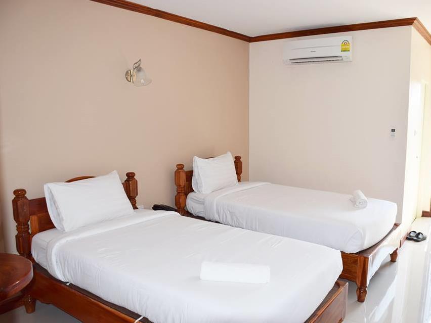Np Residence 나콘파놈 외부 사진